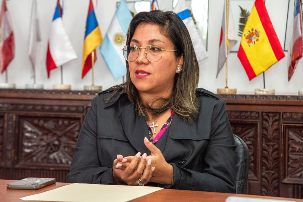 Mag. Goretty García Luna, directora de la Escuela Profesional de Estomatología.